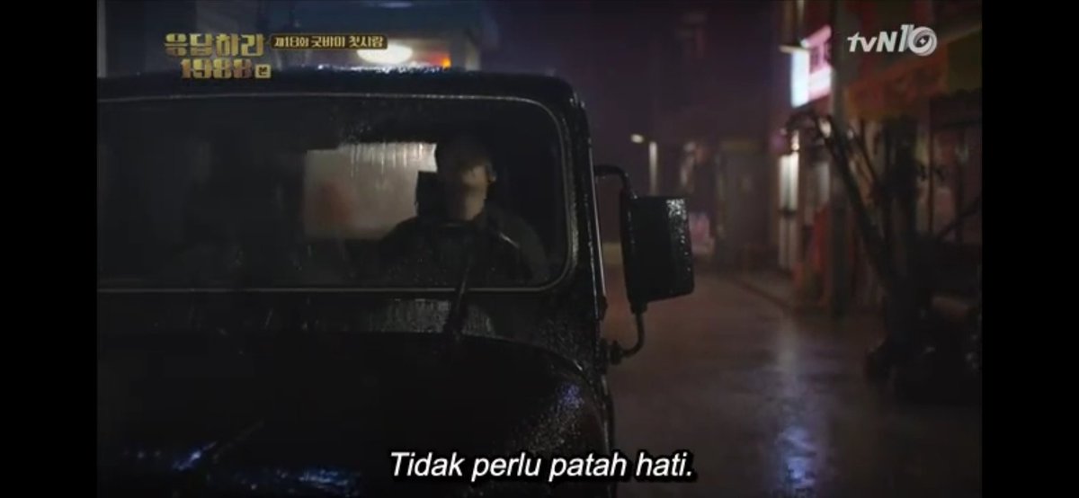 I290998B's tweet photo. Woilaaa Reply 1988 trending lagi doong 🥺 Buat kalian yg masih belum bisa move one nonton Reply 1988 silakan tonton Youth Over Flowers Africa 🥰 Variety show traveling gitu https://t.co/58aj5BxB8W