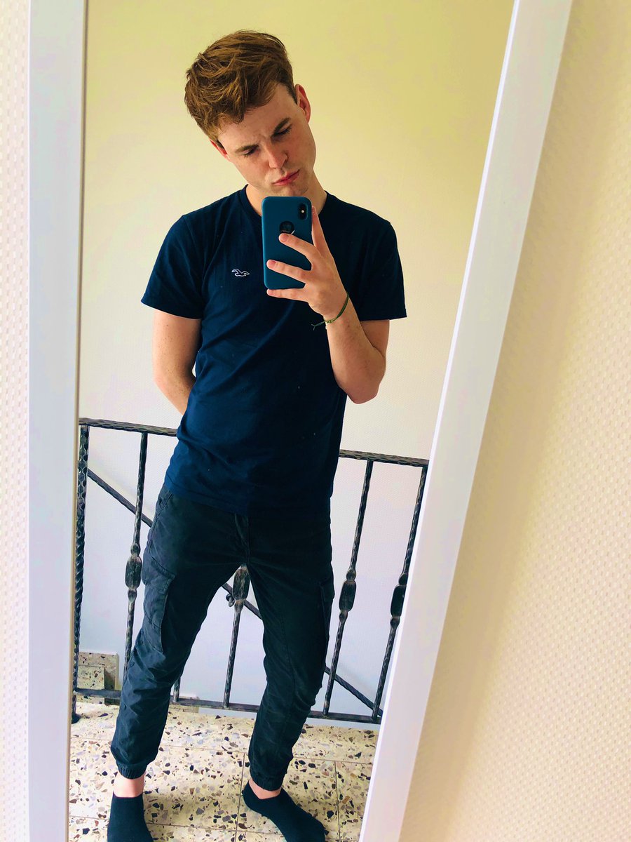 hellberg47's tweet image. Tag = 🚮 Gedanken 💭 =🚮.  

#thankyounext #goodnight #boy #gay #gayboy
