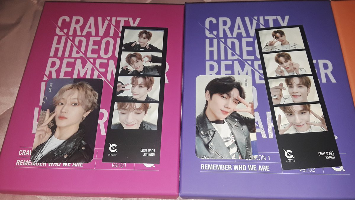 moIostan's tweet photo. [wts cravity]
hideout : remember who we are

photocards: $8 each
version 1 taeyoung pc
version 2 seongmin pc

bookmarks: $4 each
jungmo and serim

PRICE DOES NOT INCLUDE SHIPPING

usa
ww//maybe
dm me if interested https://t.co/tBQsDdA771
