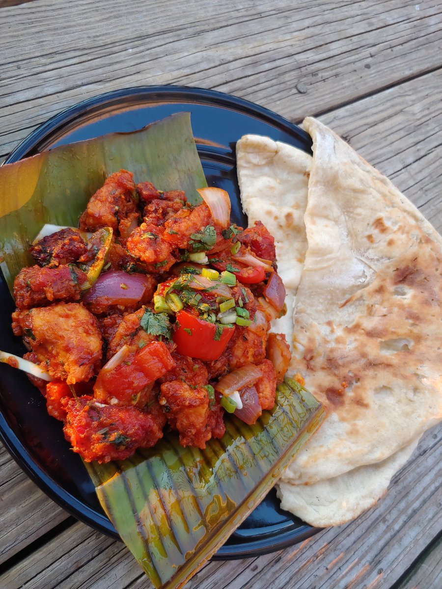 TheTerk_'s tweet photo. Fckn love curry fried chili chicken an naan 🤤🌶🔥 https://t.co/YtsCWnQzKN