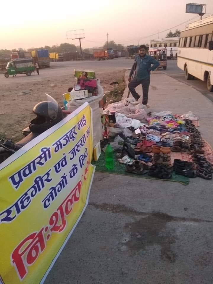 azizkavish's tweet photo. इलाहबाद का कमरुद्दीन , 
आज अम्बानी,अडानी से भी अमीर लग रहा है मुझे शाबाश  तुम कमाल हो https://t.co/g9EtD9YOkm