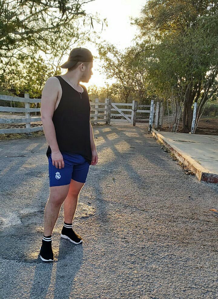 Ruben_jat's tweet photo. Esto del running esta chido😉
Miss u :/

#running #sundayvibes https://t.co/EhI0JFqYvR