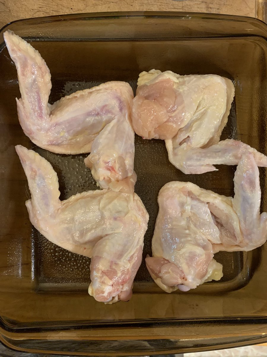 DigitalDDaniels's tweet photo. Making yardbird wings for some snack food. #botfood and they will be spicy https://t.co/rgpuTt3V7C