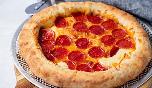 17) Henry VIII. Stuffed crust pepperoni pizza. A meal of unnecessary excess that forces the chefs to engineer irreversible change to the longstanding establishment in order to engineer the weak vanity project of a mozzarella border