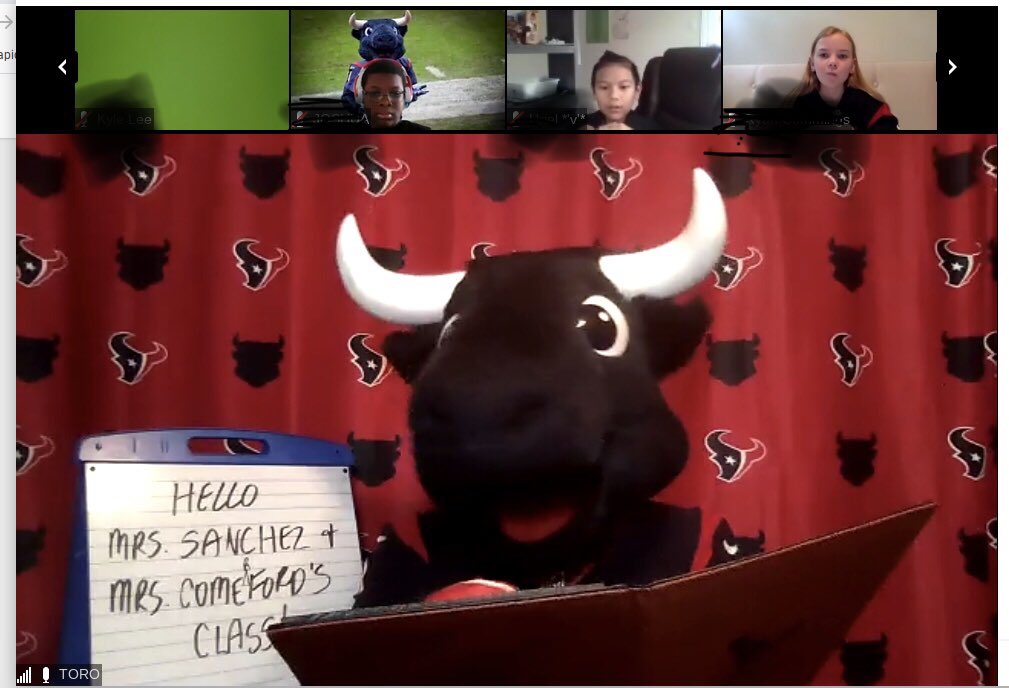 mrssanchez_DWE's tweet photo. 🥳Toro visited our Zoom today! 🏈 He said he’s been keeping busy by reading! 📚#BeTheLight #DWE2020 #HumbleISDJoy @TexansTORO1 @dweMrsC @HumbleISD_DWE @HumbleISD https://t.co/cCcPEf8bCX