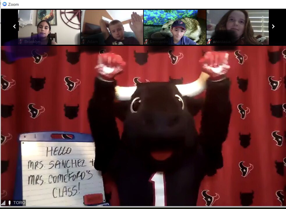 mrssanchez_DWE's tweet photo. 🥳Toro visited our Zoom today! 🏈 He said he’s been keeping busy by reading! 📚#BeTheLight #DWE2020 #HumbleISDJoy @TexansTORO1 @dweMrsC @HumbleISD_DWE @HumbleISD https://t.co/cCcPEf8bCX