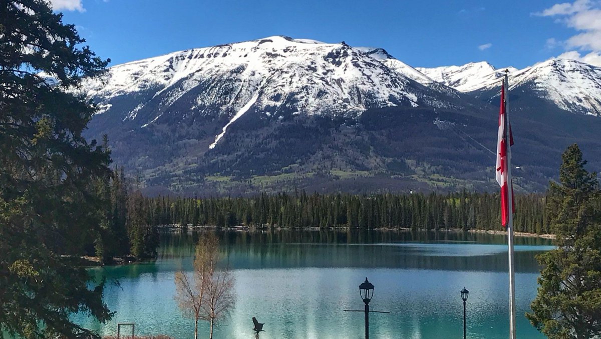 FairmontJPL's tweet photo. As always, caring for you is our top priority. To learn more about the extensive measures we are taking to safeguard, protect and care for our valued guests and employees, visit https://t.co/f5EOU9Btm5.⁣ 💙⁣
⁣⁣
#adventurehere #fairmonthotels #stayclose #alberta

2/2
⁣⁣ https://t.co/T72bftPvS0