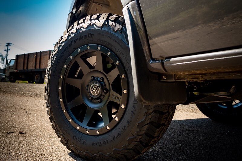 agileoffroad's tweet photo. ICON SPRINTER PARTS?! @ivdsuspension hooked the shop van up with these prototype wheels for testing. Thoughts?! #ICONequipped #wheelwednesday #smarterthandirt https://t.co/04aQ7hqeyO