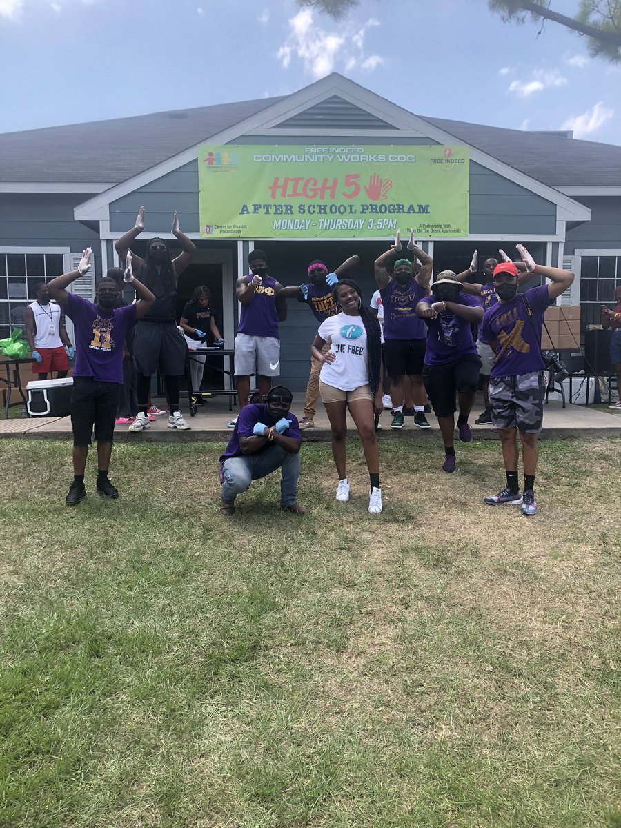 CultivatedBlack's tweet photo. To all the Pretty Girls, The Devastating Divas, The Ice Cold Brothers, &amp; The Real Life Que Dawgs: THANK YOU SO MUCH FOR YOUR SERVICE TODAY! I love being your volunteer Coordinator! Hope to see you all back next week on Wednesday to help us serve our community AGAIN! #WeDoNumbers https://t.co/o2BQtbg5g5