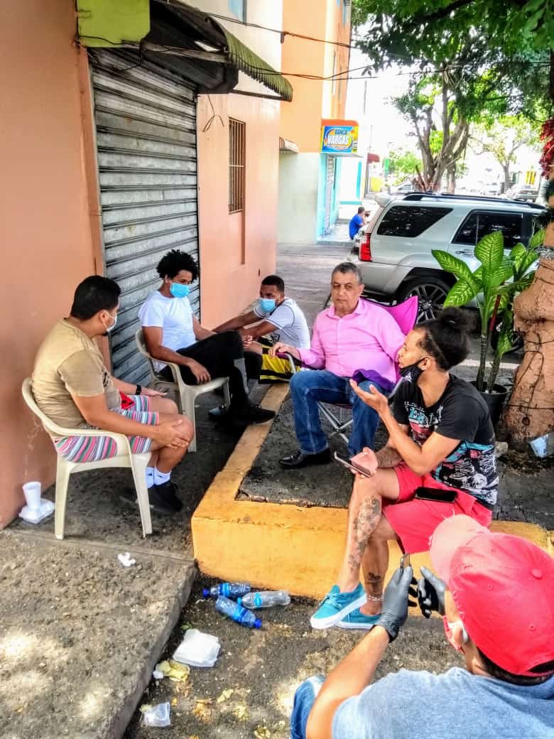 Siempre de cara a los jóvenes de nuestros barrios  #Gustavodiputado2020