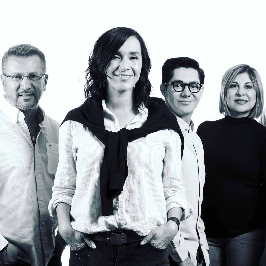 Como cambiará la comunicación política por el #Covid_19? <a href="/GiselleAuguro/">Giselle Perezblas</a> nos explica

Iván Castro nos da un panorama político, social y de consumo por la pandemia

Hoy en #EnTerapia 9 pm con <a href="/karlaiberia/">Karla Iberia Sánchez</a>, <a href="/patybetaza/">Patricia Betaza</a>, <a href="/PabloReinah/">Pablo Reinah 🕊️</a> y <a href="/betotavira/">Alberto Tavira</a> por <a href="/adrnetworksmx/">ADR Networks</a> 

Acompáñanos!