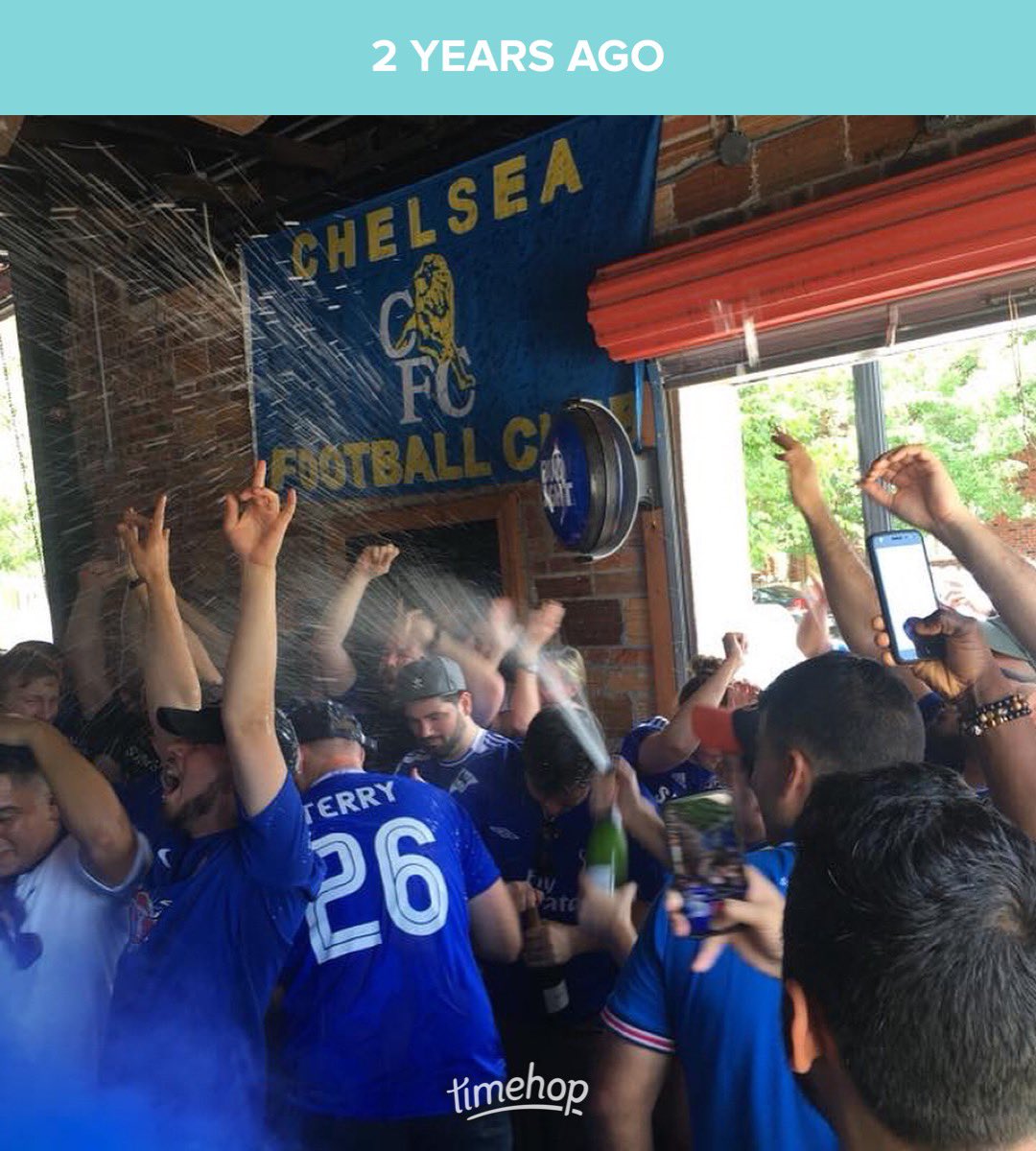BayouCityBlues's tweet photo. No party like a BCB party. #FACupFinal2018 #NoPyroNoParty #ChampagneShowers #CFC #KTBFFH #WeRunThisHouse @ChelseaFCinUSA @ChelseaFC @KingsCourtHTX https://t.co/v4xpwbSrZx