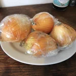 簡単に剥けてします!？玉ねぎの皮を簡単に剥く方法!