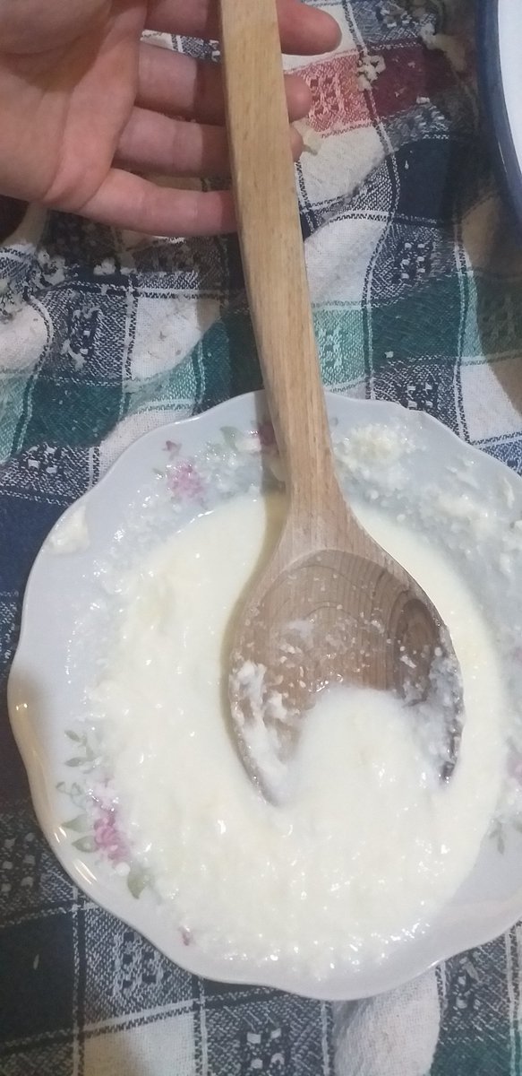 Evde temiz kaşık bitince ablam;