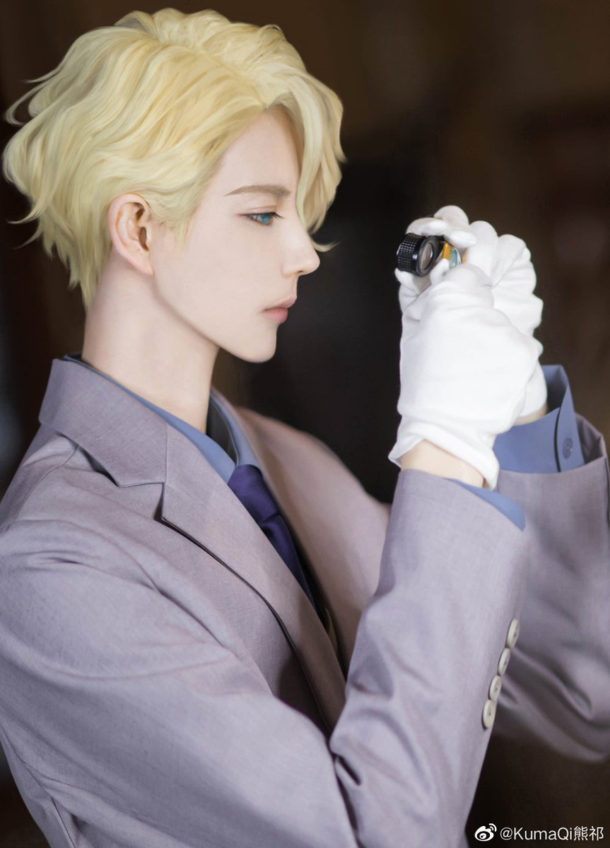 ruoqichenze's tweet photo. #宝石商人理查德的谜鉴定 #Cosplay  #理查德：KumaQi熊祁 https://t.co/YQCZRkOWxd