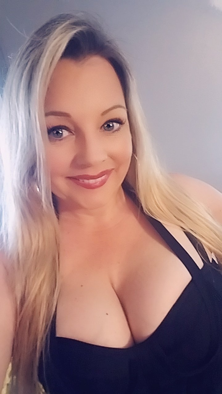 Naughty Alaya-$6.99 ONLYFANS Special discount on Twitter: "Why thank you my love and nice to