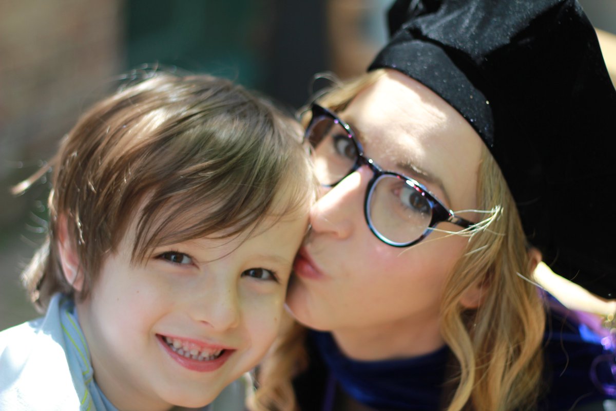 We did it, Class of #NYU2020!!! Show us your grad pics! #StudentParents #AcademicChatter @Momademia @500womensci