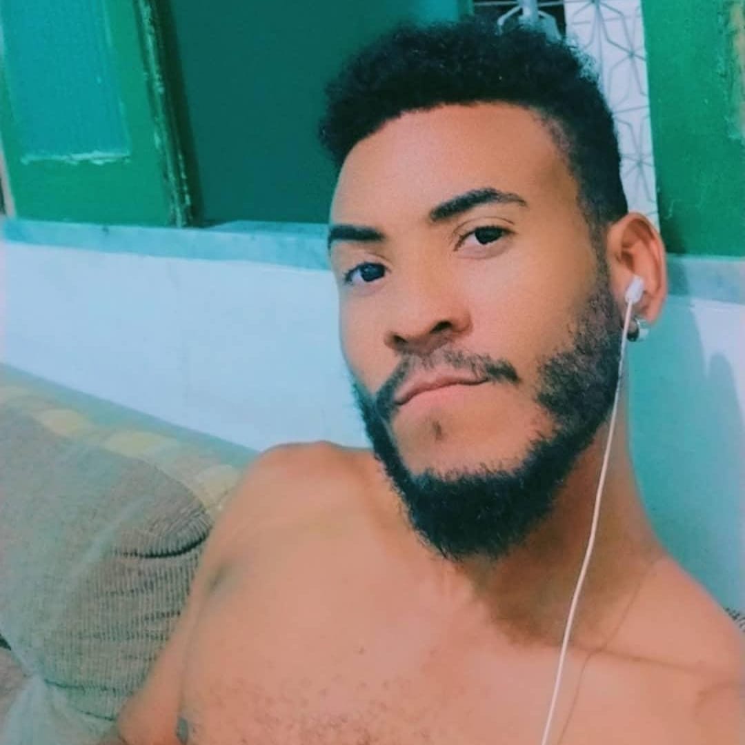 ggcassis's tweet photo. Achei perdida
.
.
.
.
.
.
.
#TheBeardedWay #LikeBeards #BeardMan #InstaBearded #Beard #BeardStyle #Barbado #Barbudos #BarbudosBR #BeardGay #BeardedGay #InstaGay #LGBTQ #GayMen #GayBrasil #GayBahia #GaySalvador #GayFit #GayChaser #Chaser #Libra #Libriano #Salvador #Baiano #Brasil https://t.co/6Go2mdD3q1