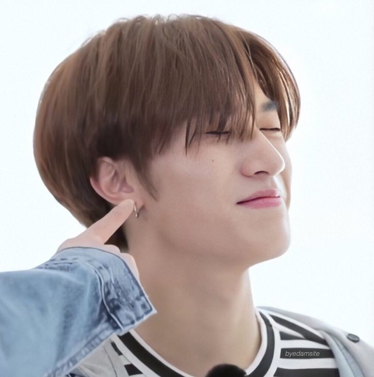 KOALAJUNKYU10's tweet photo. ลูกสะใภ้เยมจะมี SOLO
💎แจก 50 บาท 1 รางวัลค่ะ รีไปค่ะ !!!!!! 💎#TREASURE
#BANGYEDAM #방예담 #트레저 #PRE_DEBUT #SPECIAL_RELEASE #JUNE_2020 #COMINGSOON #YG https://t.co/91GPf6zn28