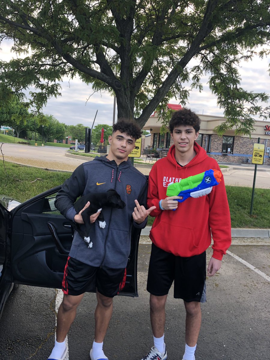 Mannnnnnn.... <a href="/abruceiv/">Arland Bruce IV</a>