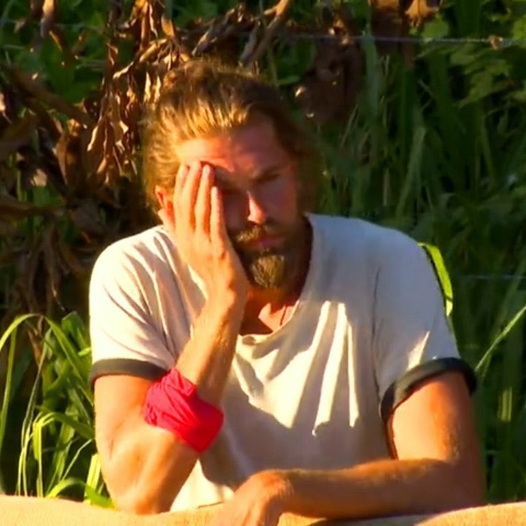 sensiz survivor fatih terimsiz galatasaray tomsuz jerry alexiz fenerbahçe gibi

#MertsizSurvivorunTadıTuzuYok