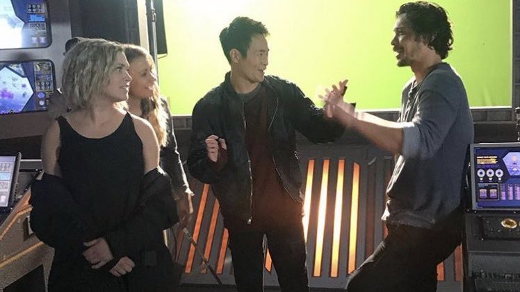 WAIT JUST REALISED....A PICTURE WITH ALL TOLERABLE CAST MEMBERS