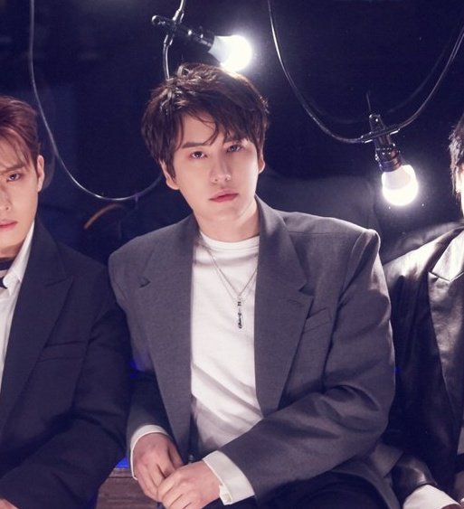 chokyuhpics's tweet photo. #SuperJuniorKRY #WhenWeWereUs  💙 https://t.co/pCseTi8AEB