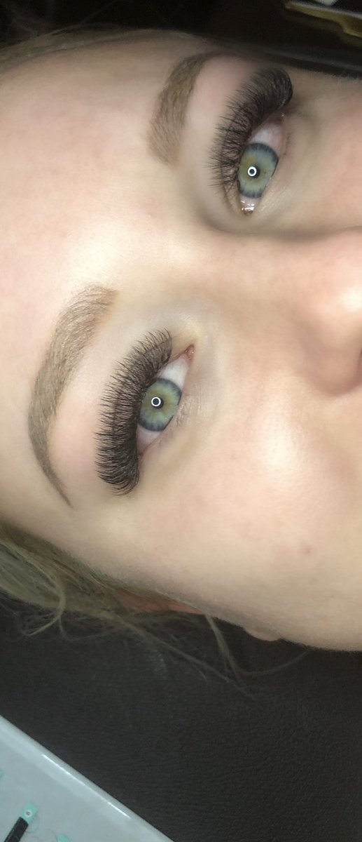 kylie_sparkss's tweet photo. If you’ve always wanted to try lash extensions, nows the time! Salons are officially reopening this Friday in Marion county! Dm me if you want to schedule with me❤️❤️ https://t.co/sTbWDhu9Dk