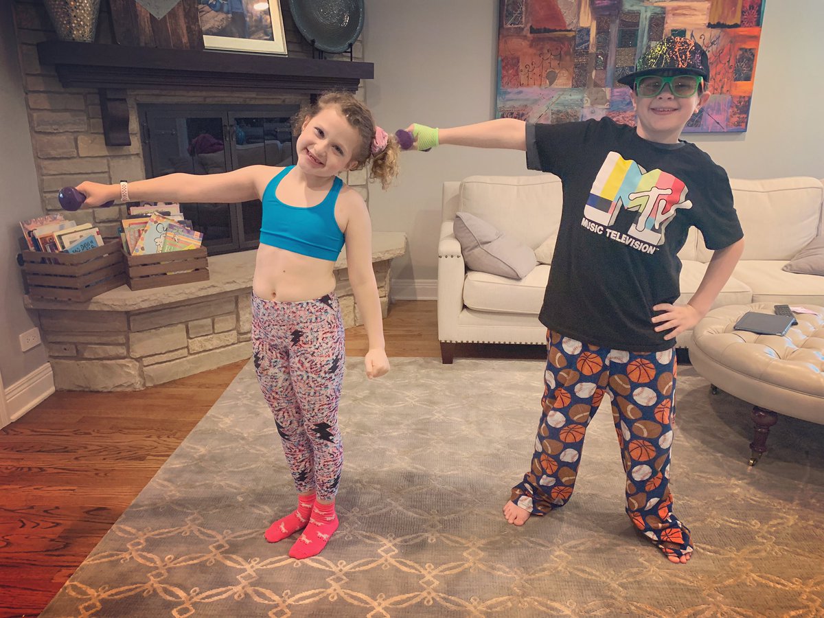 JamieTiplitsky's tweet photo. Never one to turn down a themed PE class. Or a chance to wear blue eye shadow. #80sareobicsparty #elearning #sweatingtotheoldies Thanks @brad_greenberg @KipElem @DPS109 https://t.co/ImYXvBlwlC