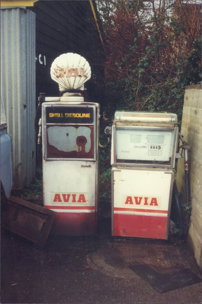 Day 150 of  #petrolstationsAvia, Agrimotors, Merton, Devon 1988/94  https://www.flickr.com/photos/danlockton/15634347594/  https://www.flickr.com/photos/danlockton/16255928412/  https://www.flickr.com/photos/danlockton/16254906911/A great little garage—now also the village shop and post office  https://www.facebook.com/agrimotorsofmerton/ Younger me was pretty happy here in 1988!