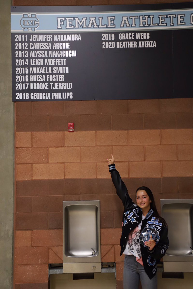 CNBroncoSports's tweet photo. Clovis North is proud to announce our 2019-20 Female Athlete of the Year: Heather Ayerza. https://t.co/ICzP8VSBdB