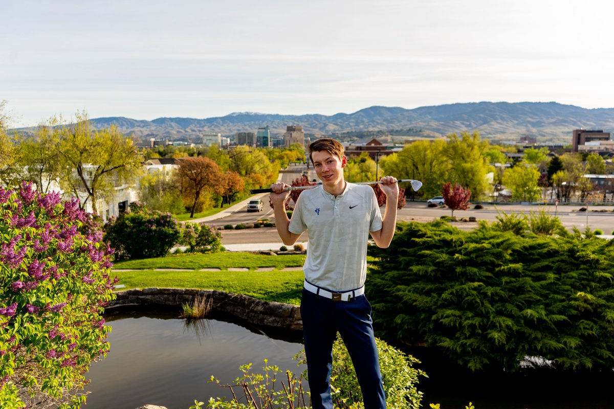 GoCVCS's tweet image. Golf Class of 2020

David DeMain #SeniorNight

#GoCVCS #CHARGERPOWER