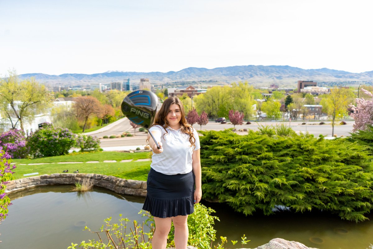 GoCVCS's tweet image. Golf Class of 2020

Bella Huff #SeniorNight

#GoCVCS #CHARGERPOWER