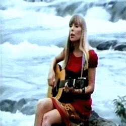 Joni Mitchell:  @JoniMitchellcom “I can hear my influence in Purple Rain, in the harmony but I don’t know if that’s coming from him or Wendy & Lisa because they have also assimilated the modality of the open tunings”.Joni’s influence on Prince here: https://twitter.com/deejayumb/status/1247931157246889984?s=21