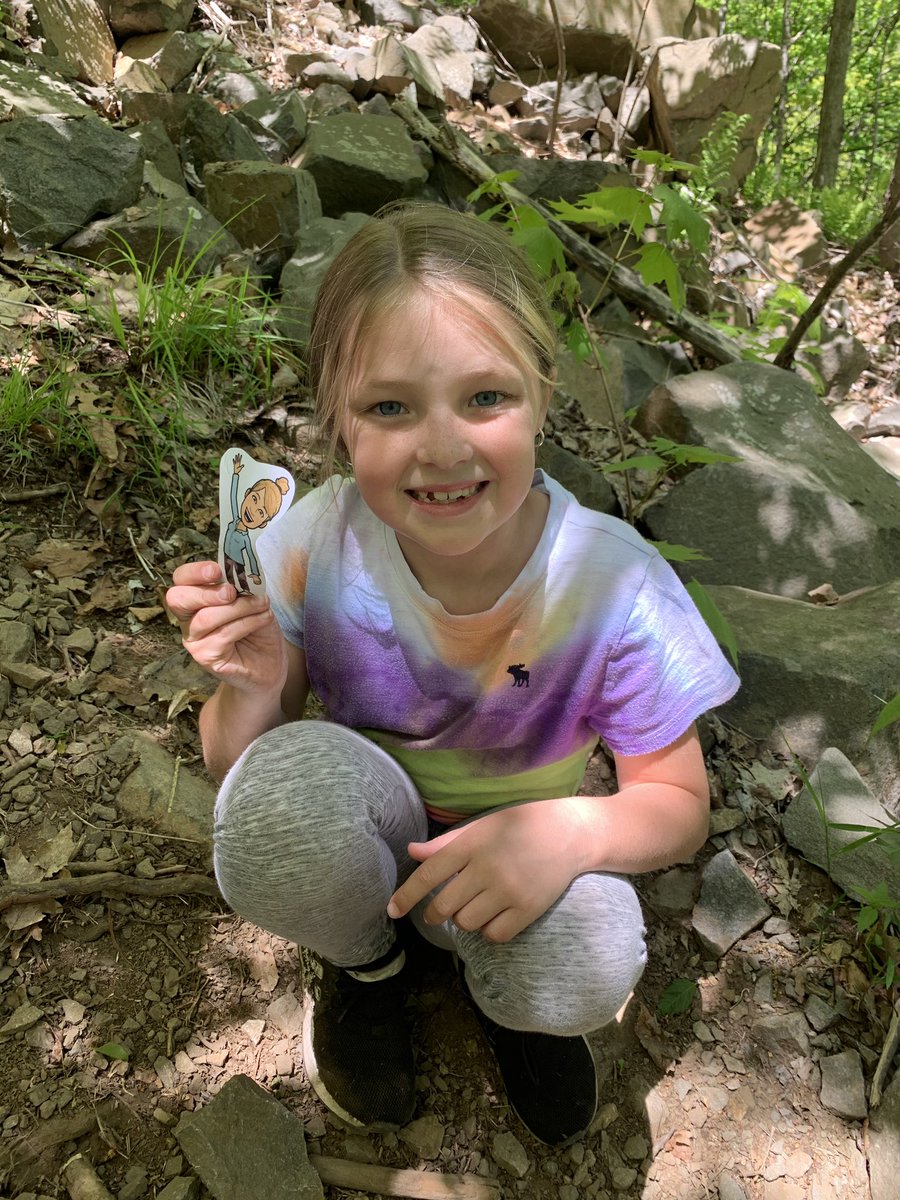 BMclellanGrade2's tweet photo. Today Flat Mrs. McLellan went on a hike and visited school! @ecstevensschool https://t.co/o9sX8uAyMe