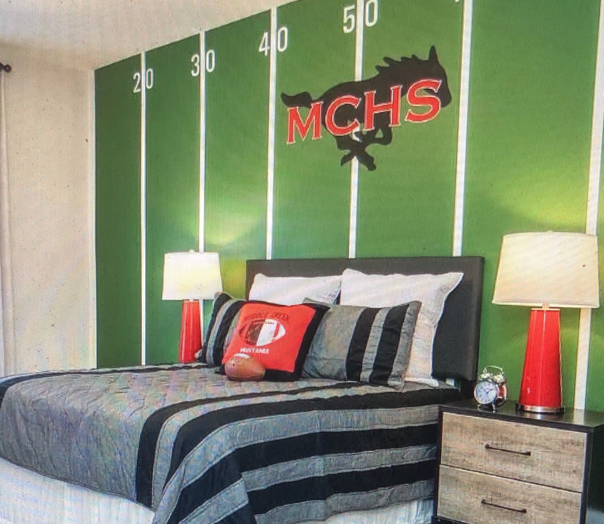 MiddleCreekFB's tweet image. Now this is EPIC!