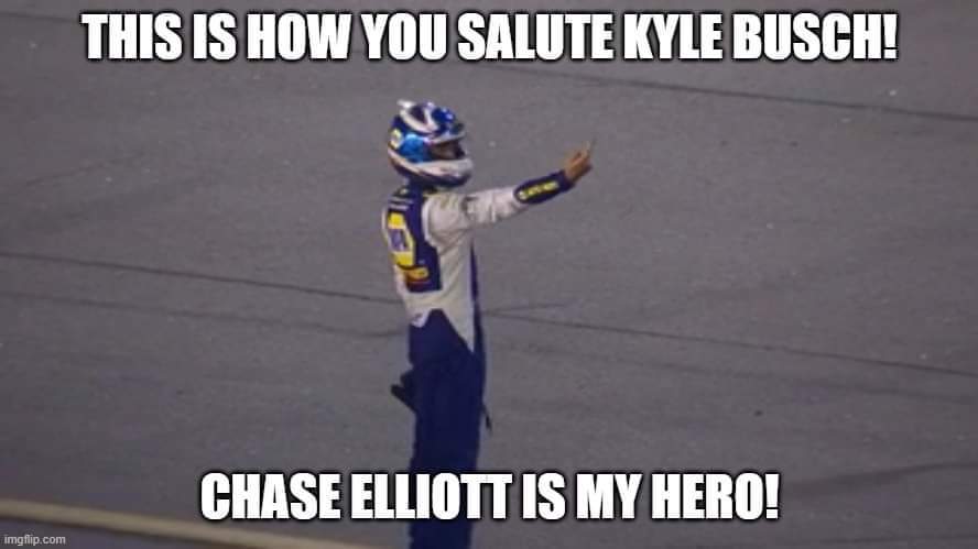 Twizted8x's tweet photo. What an asshole @KyleBusch
Is.
#ScumBagMove https://t.co/irfirn43oy