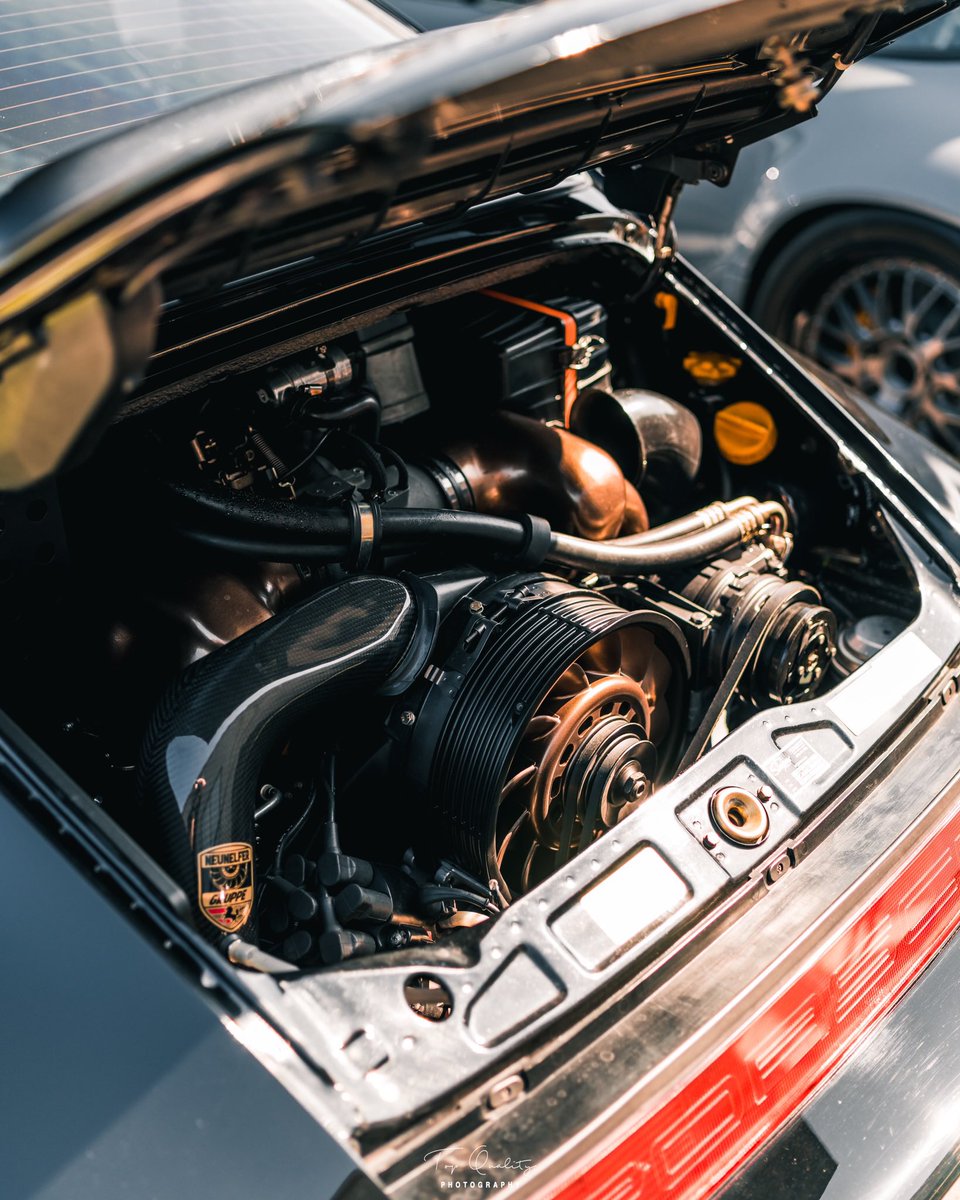 topqualityimage's tweet photo. Details
#porsche https://t.co/V07jWCz9T9
