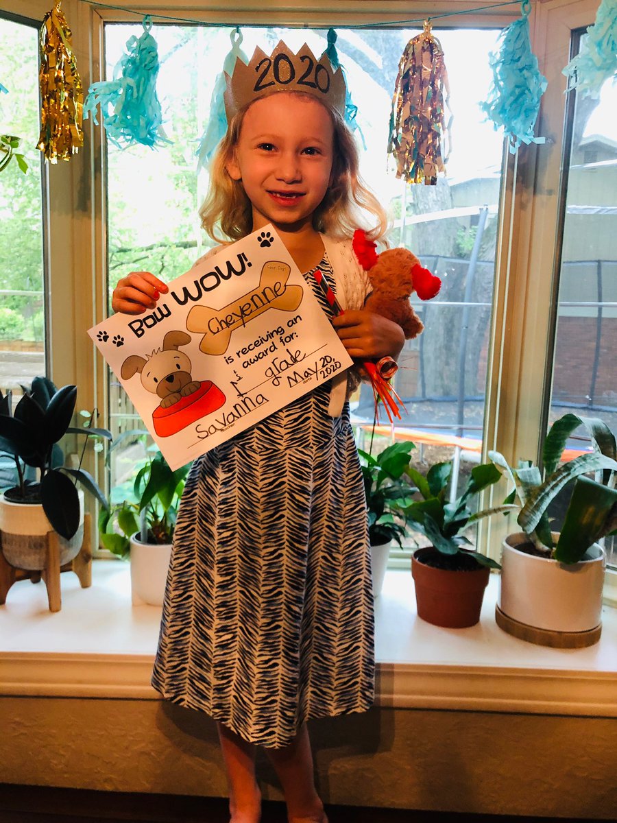 kelly_kmeyer's tweet image. What an emotional last day of school with the sweetest first graders : puppy graduation, last zoom call with the class , followed by my 3rd lumpectomy at 2:00pm @MohawkTrailsEl @myccs #ccsgoesvirtual @KomenCentralIN