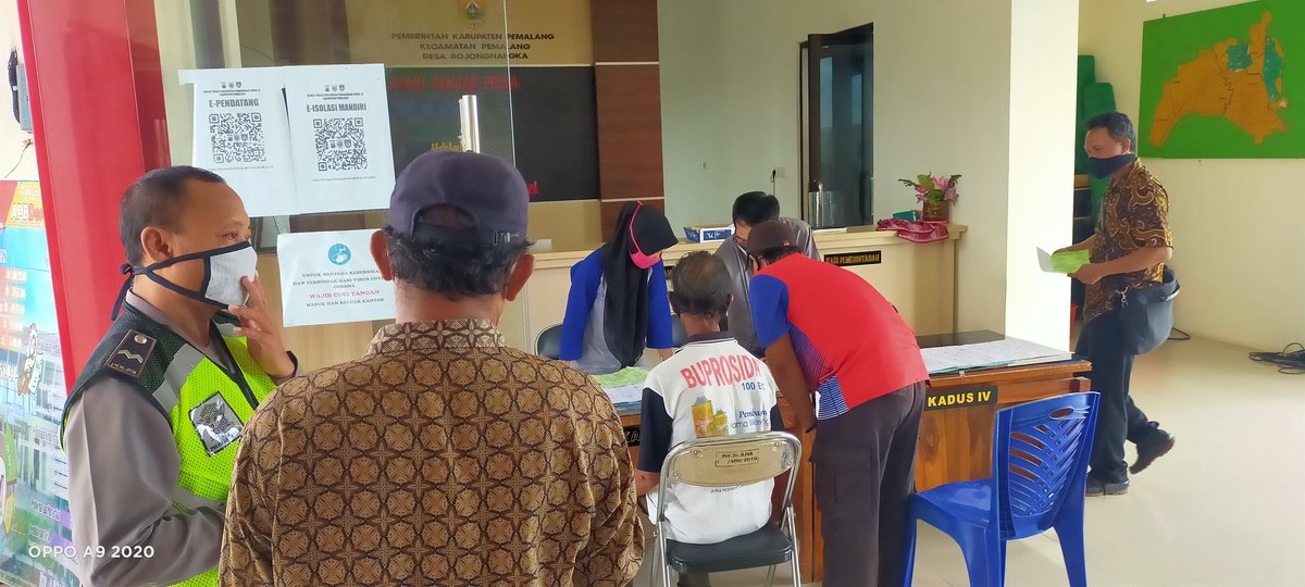 dsbojongnangka's tweet photo. Hari ini Kamis, 21 Mei 2020 penyaluran BLT Kabupaten sebesar Rp. 200.000, sebanyak 421 KPM (Keluarga Penerima Manfaat).
@WahmuPemalang @pakjunaedi @ganjarpranowo @KemalaJateng @puspindes https://t.co/mlY9Cfml7Z