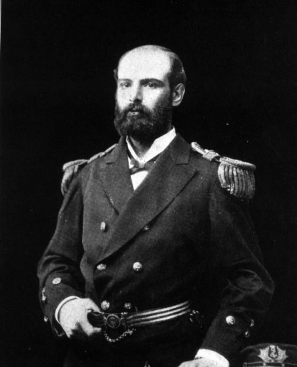 kitoalnorte's tweet photo. Felicidades a la gran Armada de Chile, respeto y admiración en la persona de nuestro gran heroe, Capitán Don Arturo Prat Chacón, que dió su vida por la Patria. https://t.co/jqQycoqQFt