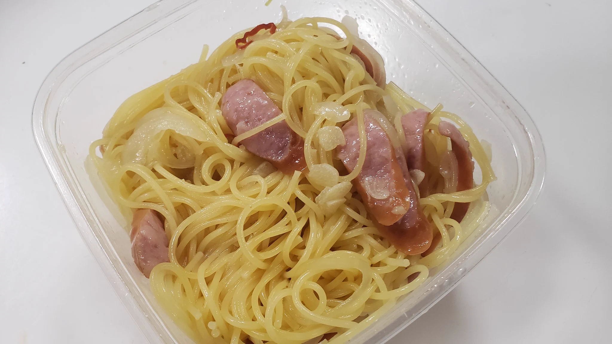 簡単で美味しい！！これにつきます。「レンジソーセージのペペロンチーノ」