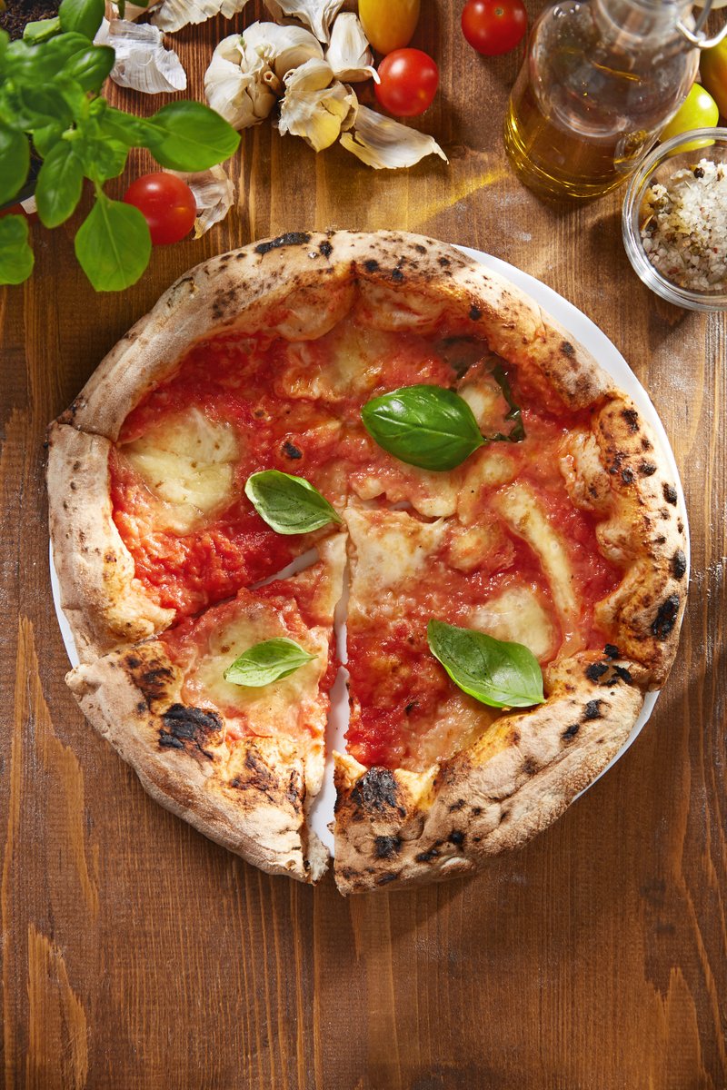 We rarely write about food in #Dublin, so this is one of the very few exceptions.

Our guide to the best places to eat a REAL ITALIAN #PIZZA in Dublin (according to Italians 😋🧐😜) 🇮🇹

👉ow.ly/qmZj50zMlz0 

#italianfood #dublinfood #dublineats #thelocalsdublin #dublincity