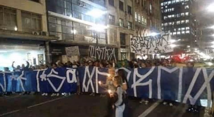 valedospixos's tweet photo. JETSald : ANORMAIS - JUsTiÇa #pmmata #policiamata #policiamilitarassasina #vandal #strike #protestoporpaz #protesto #mataram2 #policia #noia https://t.co/E6kwLXdTuc