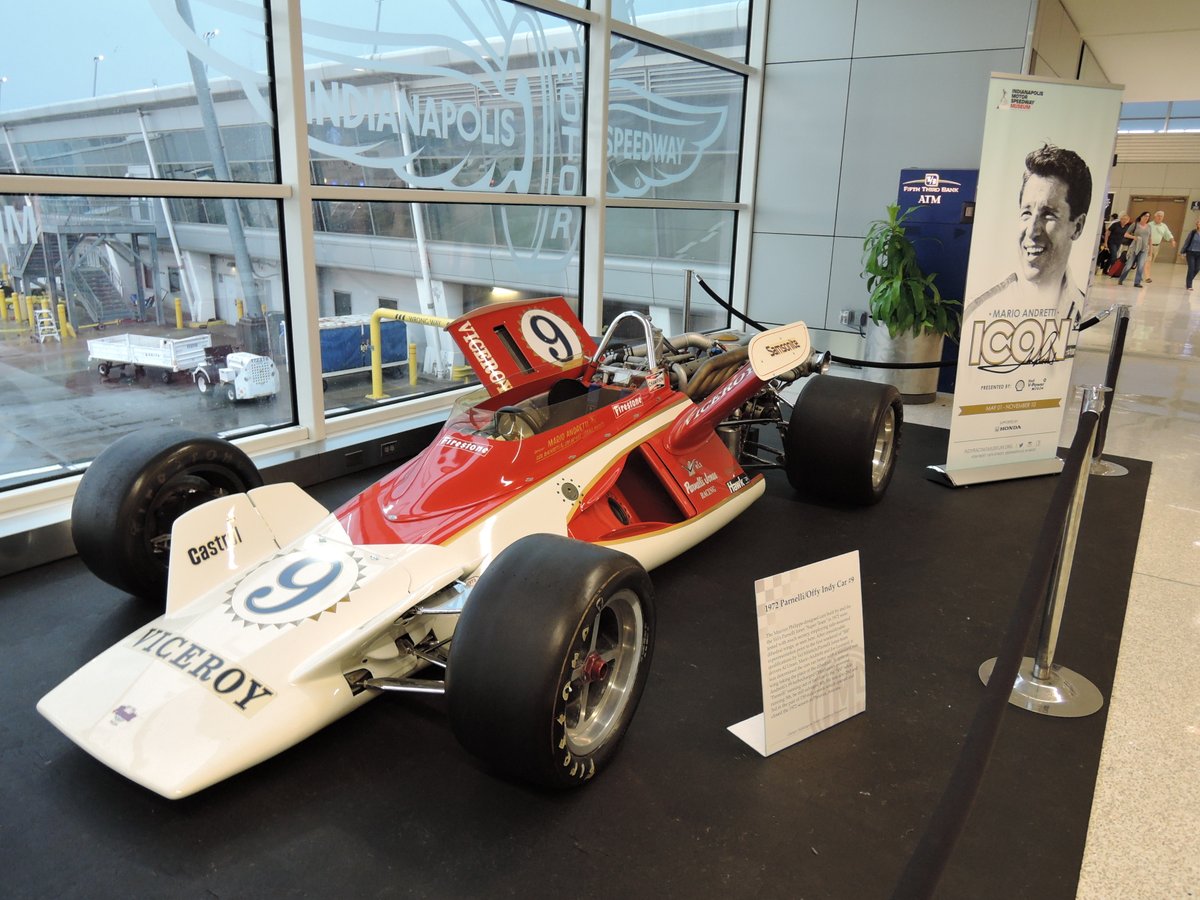 稲d A Twitter インディアナポリス国際空港のコンコースには毎年違ったインディカーが展示されている 19年5月の展示は1972年マリオがドライブしたパーネリ オッフィー Thisismay Indy500 稲d A Twitter インディアナポリス国際空港のコンコースには毎年違ったインディカーが展示されている 19年5月の展示は1972年マリオがドライブしたパーネリ オッフィー Thisismay Indy500