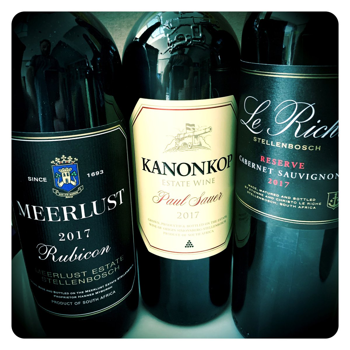 It never rains but pours! How will these 2017 icon reds from Stellenbosch, South Africa stack up against their incredible benchmark 2015 siblings!? The million dollar question!? 😳🍷🇿🇦 #kingdomofcabernet 
#finewinesafari 
#iconredwines
