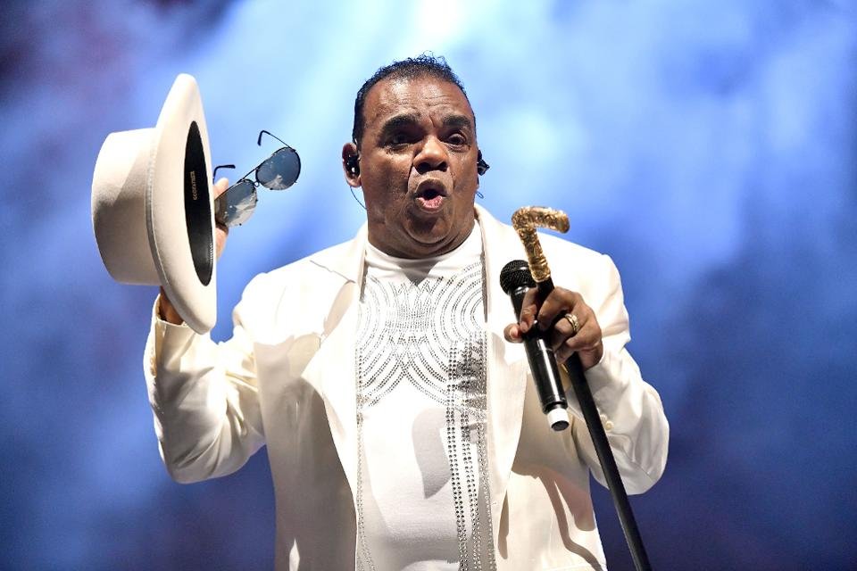 HAPPY BIRTHDAY... Ronald Isley (A.K.A)  Mr Biggs Born On This Day In May 21, 1941 