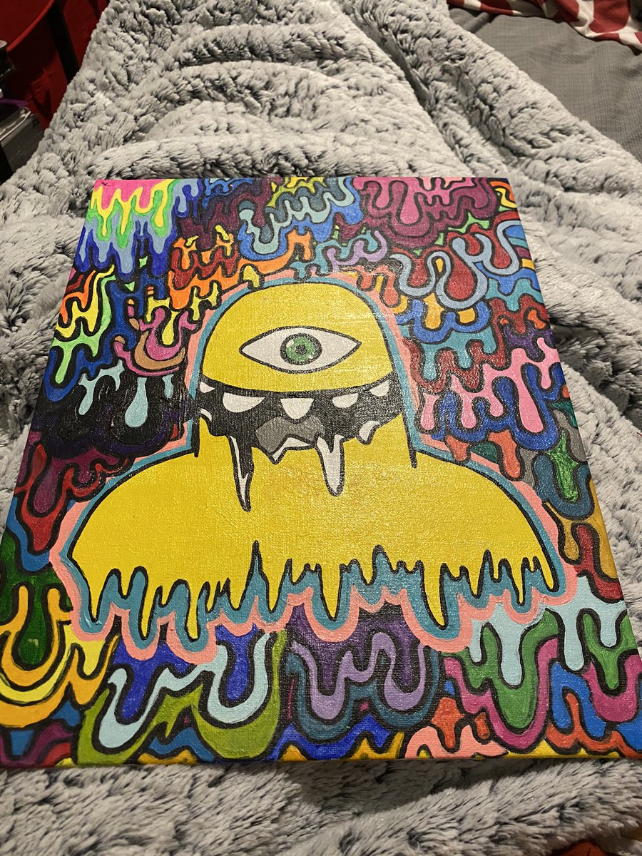 lexijordann's tweet photo. I DID ITT!! I am so happy with how it turned out and super proud of it :) @Subtronics CYCLOPS ARMY https://t.co/c5hoSpErhz