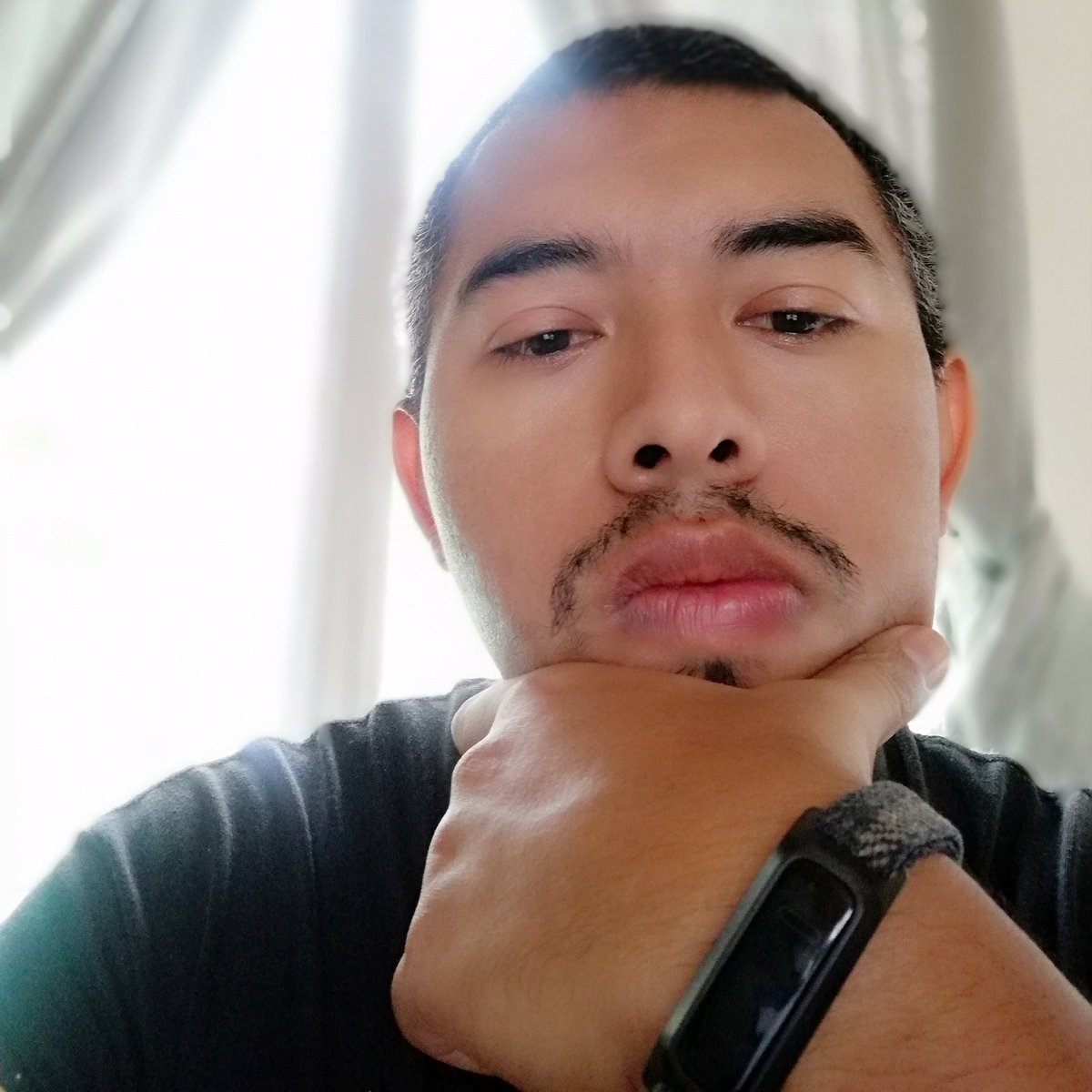 charlessv's tweet image. #CuarentenaFace