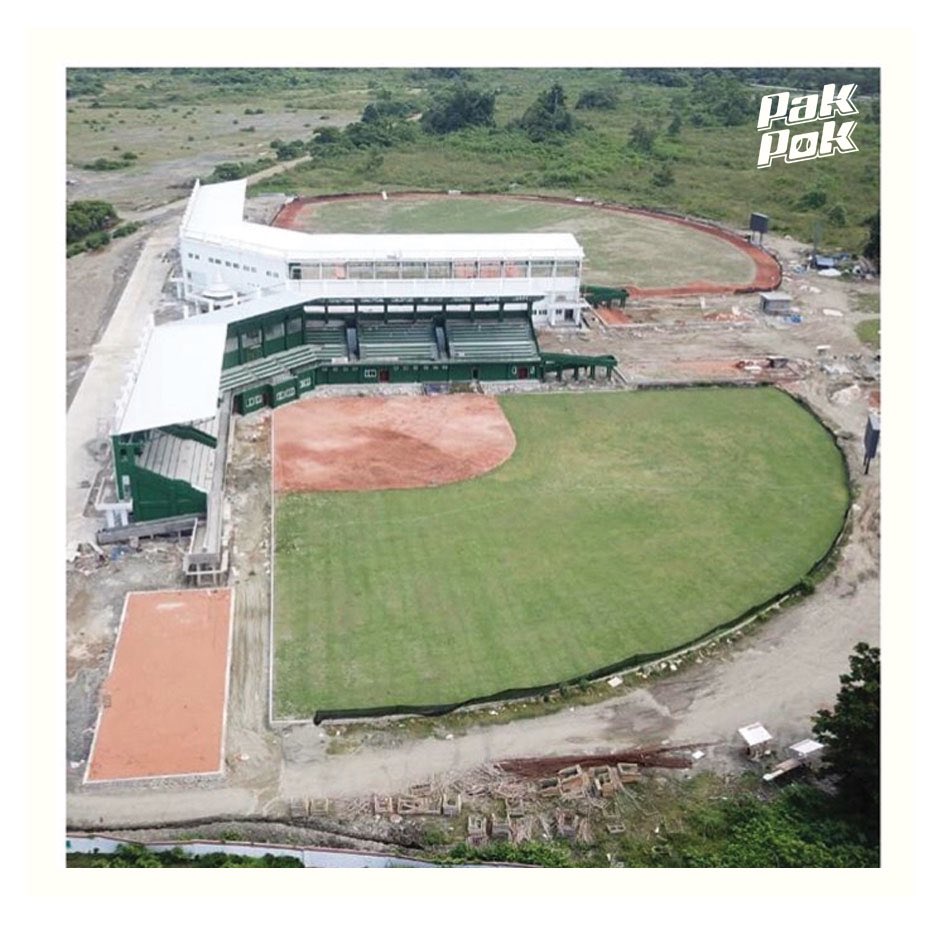 PakPokID's tweet photo. Mengutip akun IG @nindyakarya pertandingan cabor #baseball &amp; #softball #PON 2021 akan dilaksanakan di 2 lokasi yaitu Kawasan Kampus Universitas Cendrawasih di Kota #Jayapura &amp; di Kawasan AURI (Lanud Silas Papare) Kabupaten Jayapura, setelah #Covid-19 kita ke #Papua #PakPokers ? https://t.co/1gD3fNCIja
